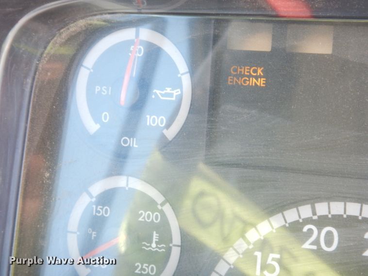 image for item DG0726 2007 Freightliner Thomas  school bus