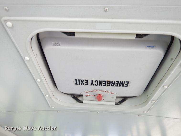 image for item DG0726 2007 Freightliner Thomas  school bus