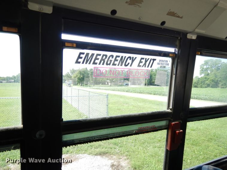 image for item DG0726 2007 Freightliner Thomas  school bus