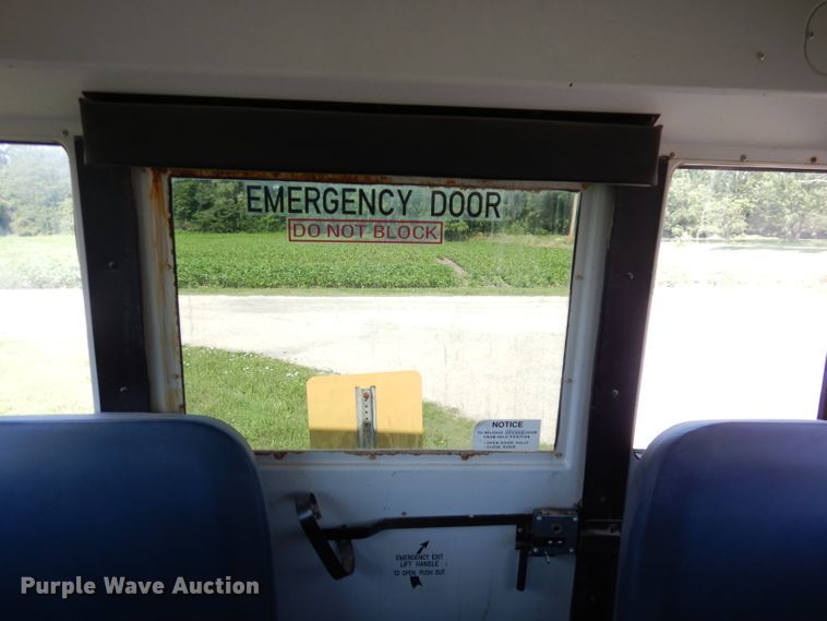 image for item DG0726 2007 Freightliner Thomas  school bus