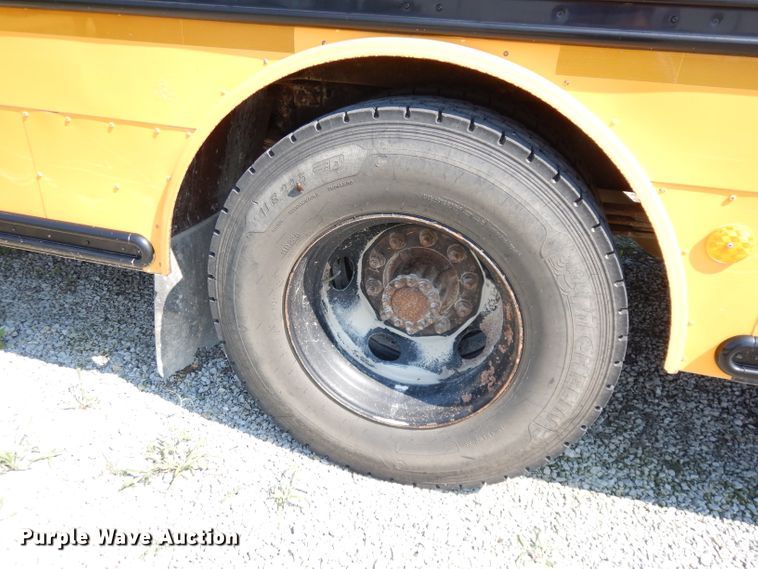 image for item DG0726 2007 Freightliner Thomas  school bus