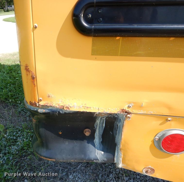 image for item DG0726 2007 Freightliner Thomas  school bus