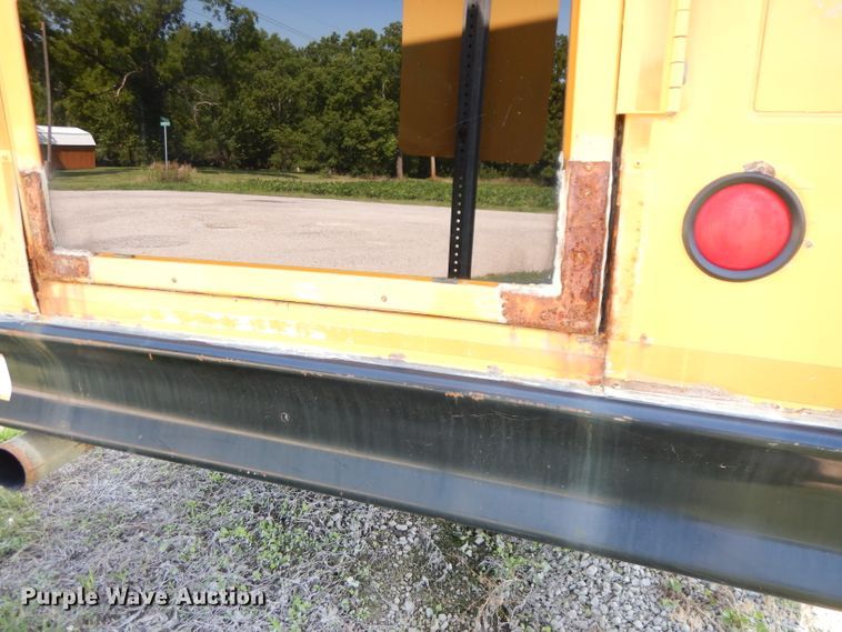 image for item DG0726 2007 Freightliner Thomas  school bus