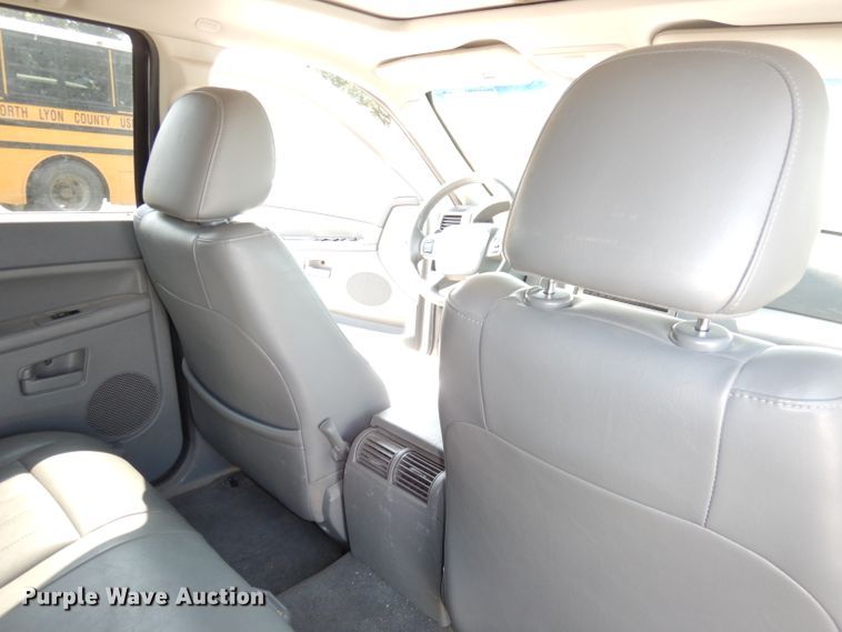 image for item DG0727 2006 Jeep Grand Cherokee Laredo  SUV