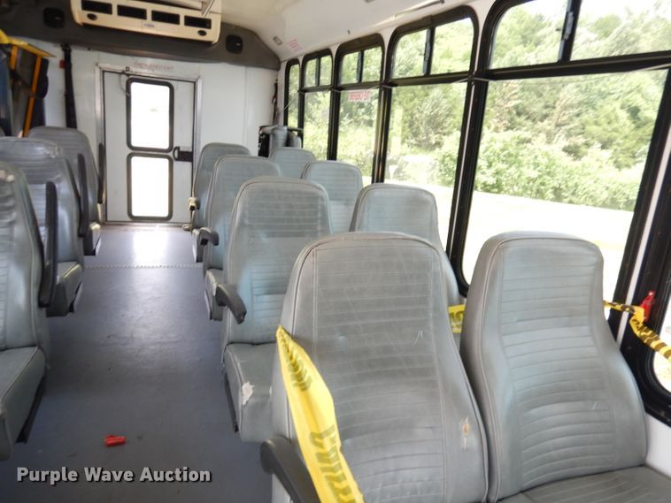 image for item DG0730 2011 Ford E450 Super Duty ElDorado  shuttle bus