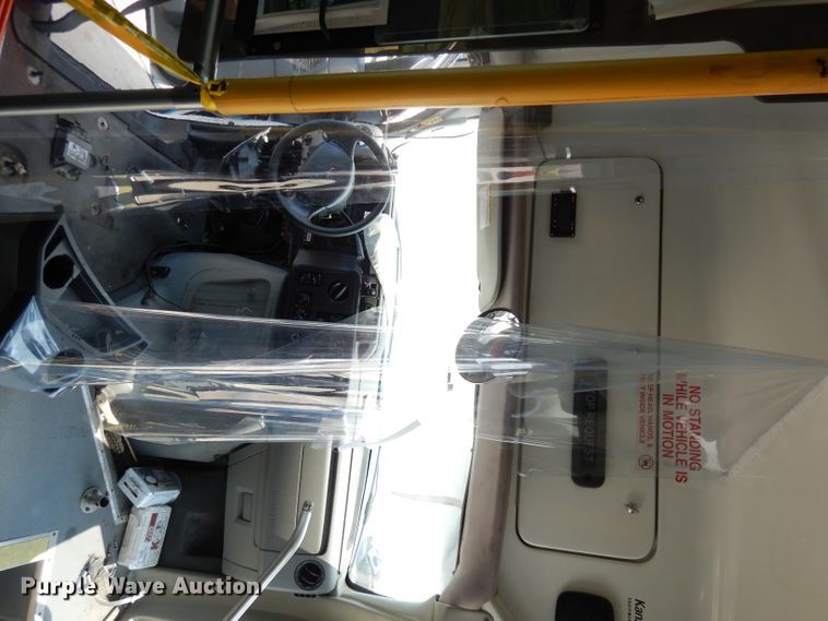 image for item DG0730 2011 Ford E450 Super Duty ElDorado  shuttle bus