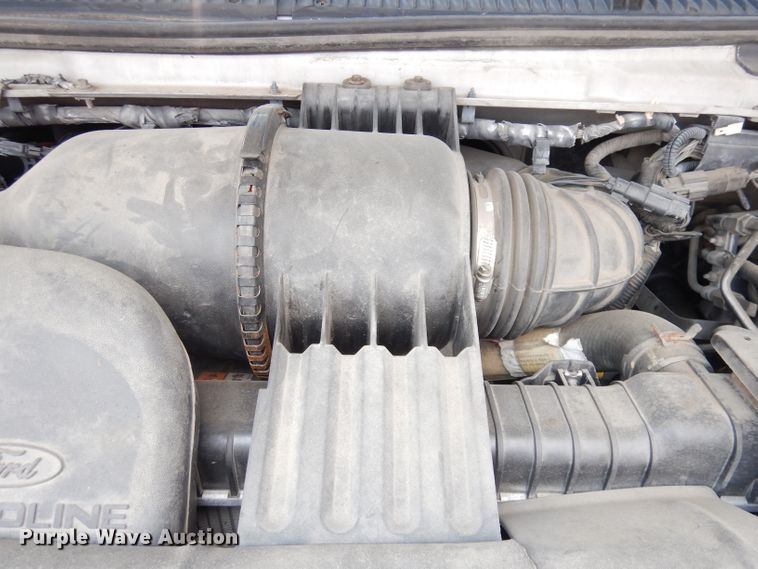 image for item DG0730 2011 Ford E450 Super Duty ElDorado  shuttle bus