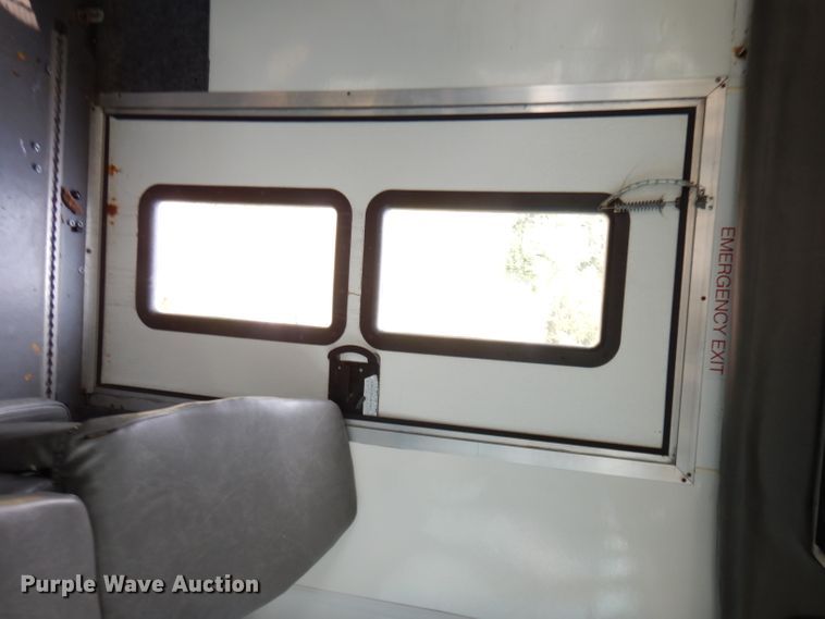 image for item DG0731 2010 Ford E450 Super Duty ElDorado  shuttle bus