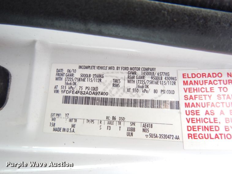 image for item DG0731 2010 Ford E450 Super Duty ElDorado  shuttle bus