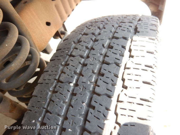 image for item DG0732 2010 Ford E450 Super Duty ElDorado  shuttle bus