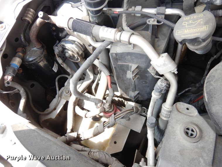 image for item DG0735 2010 Ford E450 Super Duty ElDorado  shuttle bus