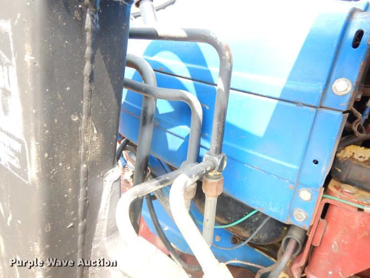 image for item DG0736 Ford 3550  tractor