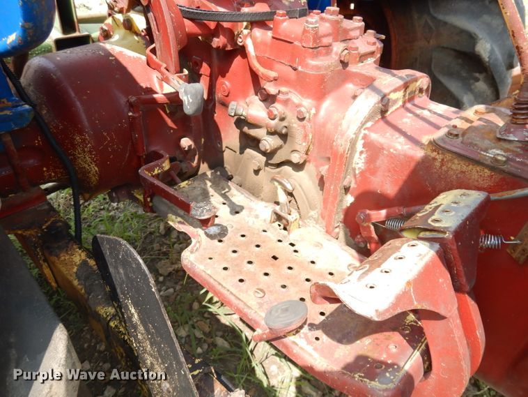 image for item DG0736 Ford 3550  tractor