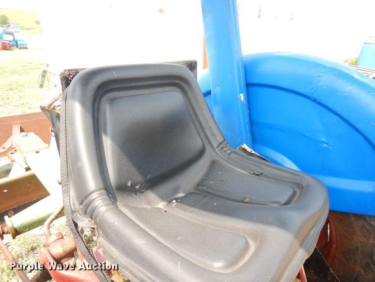 image for item DG0736 Ford 3550  tractor