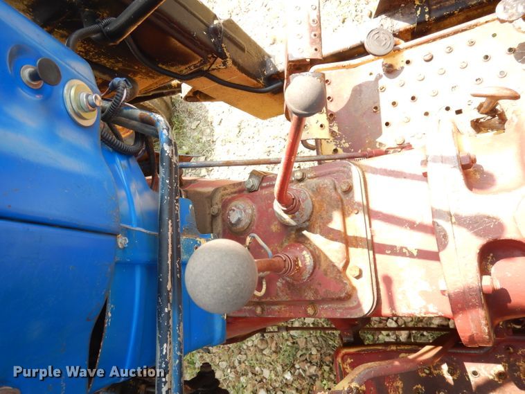 image for item DG0736 Ford 3550  tractor