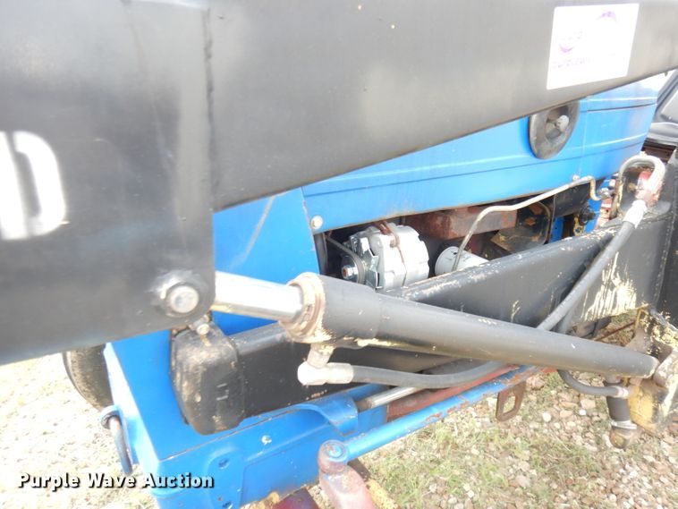 image for item DG0736 Ford 3550  tractor