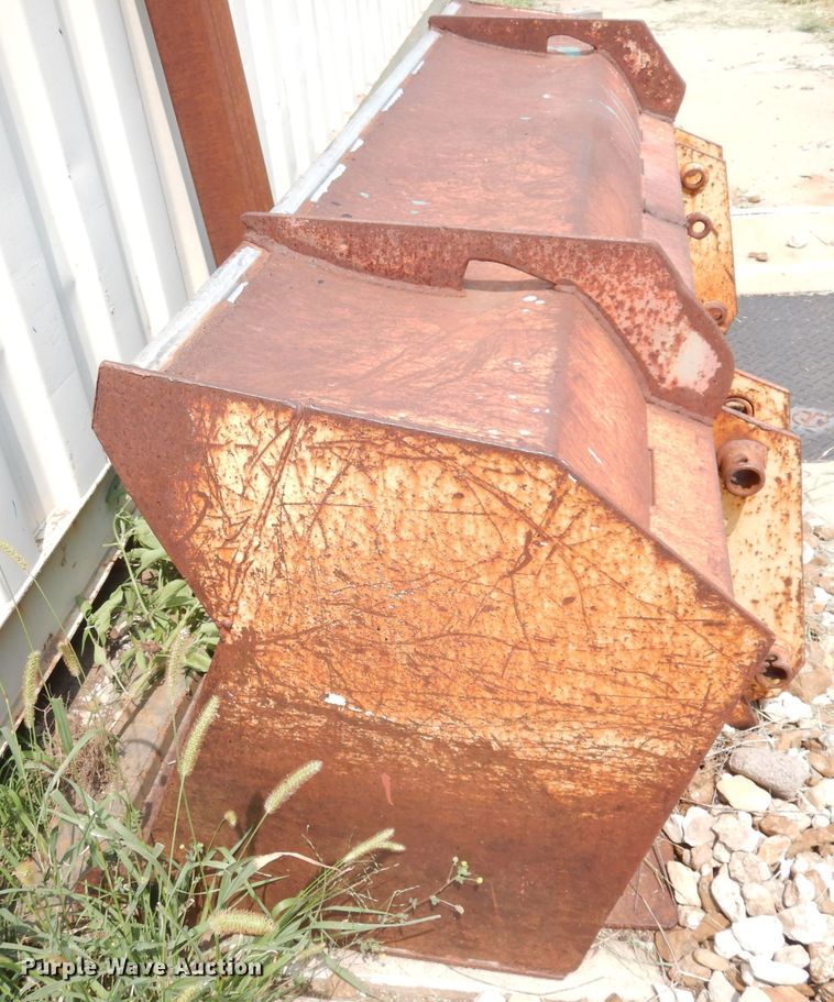 image for item DG0736 Ford 3550  tractor