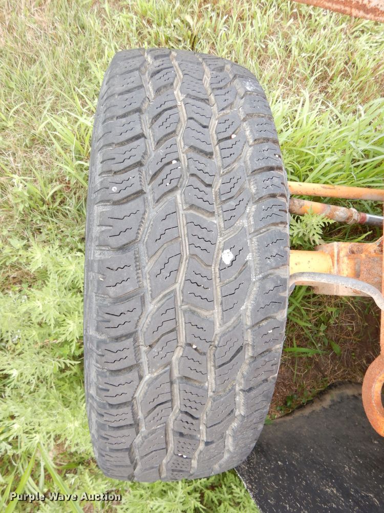 image for item DG0739 Broce T15  broom