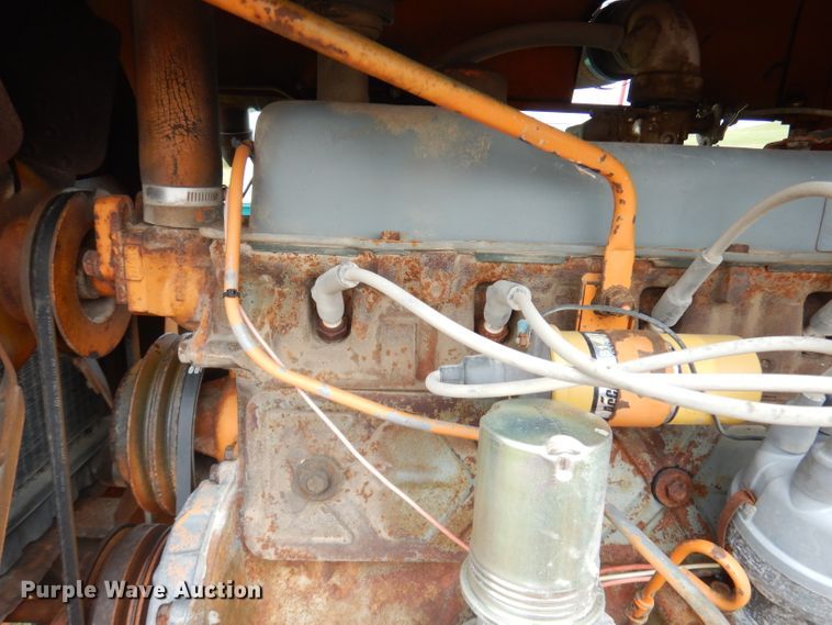 image for item DG0739 Broce T15  broom