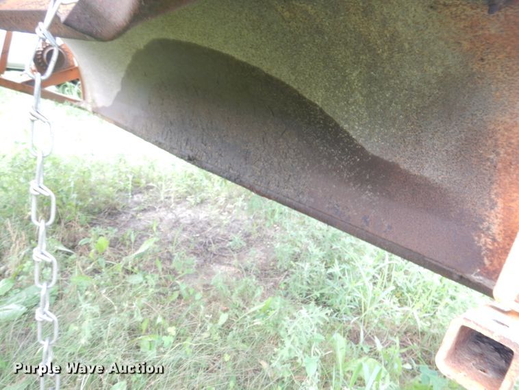 image for item DG0739 Broce T15  broom