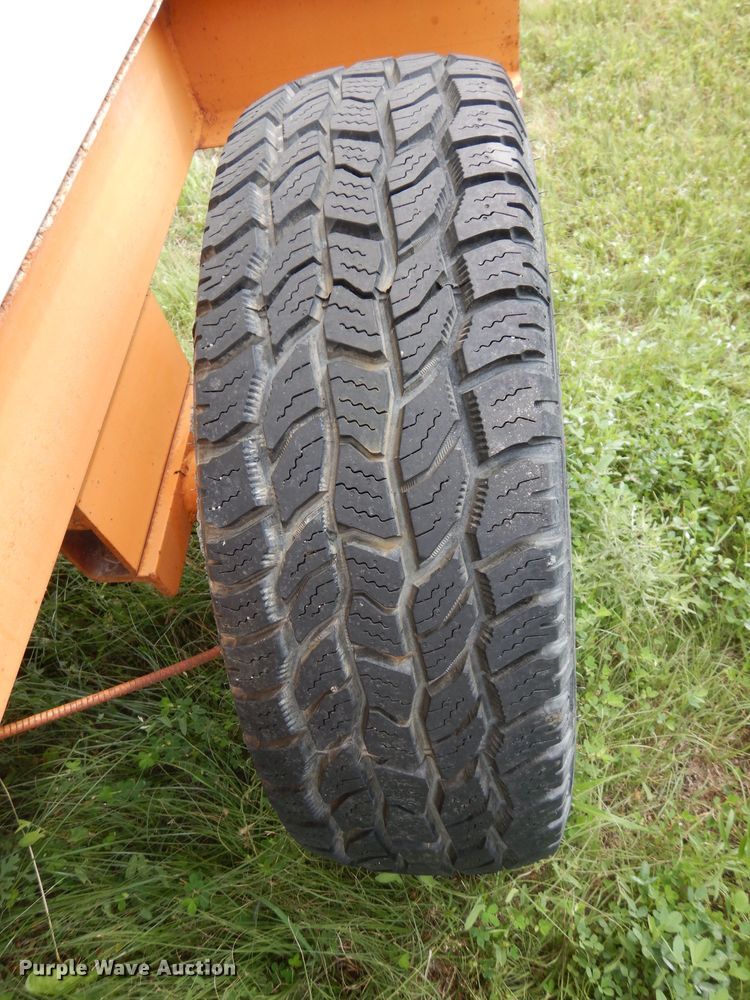 image for item DG0739 Broce T15  broom