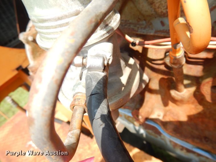 image for item DG0739 Broce T15  broom