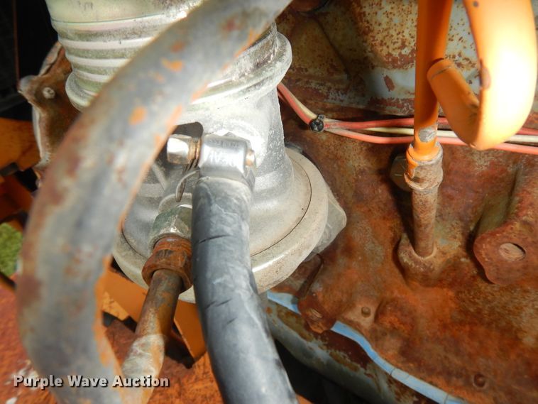 image for item DG0739 Broce T15  broom