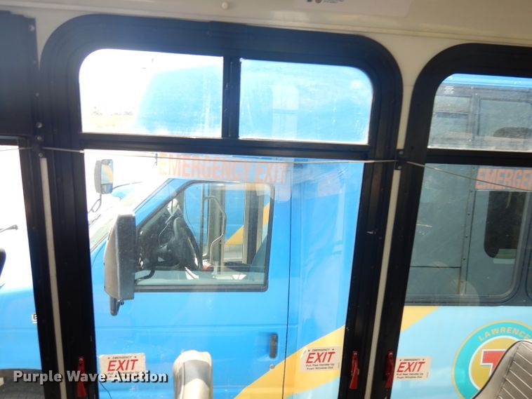 image for item DG0740 2011 Ford E450 Super Duty ElDorado  shuttle bus