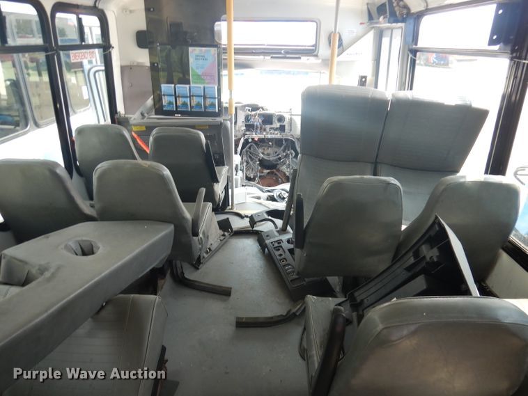 image for item DG0740 2011 Ford E450 Super Duty ElDorado  shuttle bus