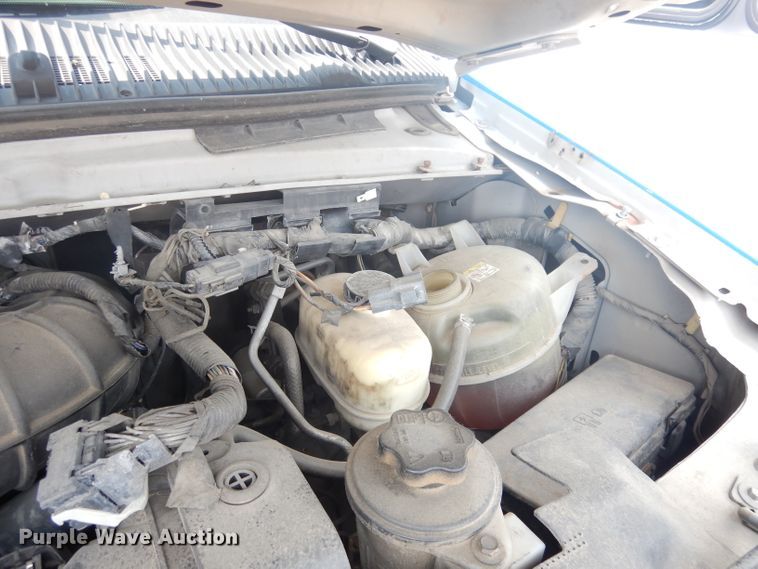 image for item DG0740 2011 Ford E450 Super Duty ElDorado  shuttle bus