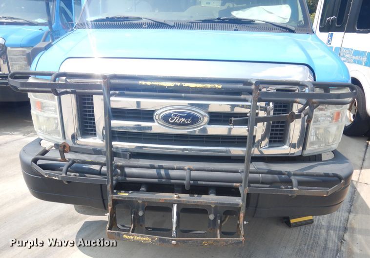 image for item DG0740 2011 Ford E450 Super Duty ElDorado  shuttle bus