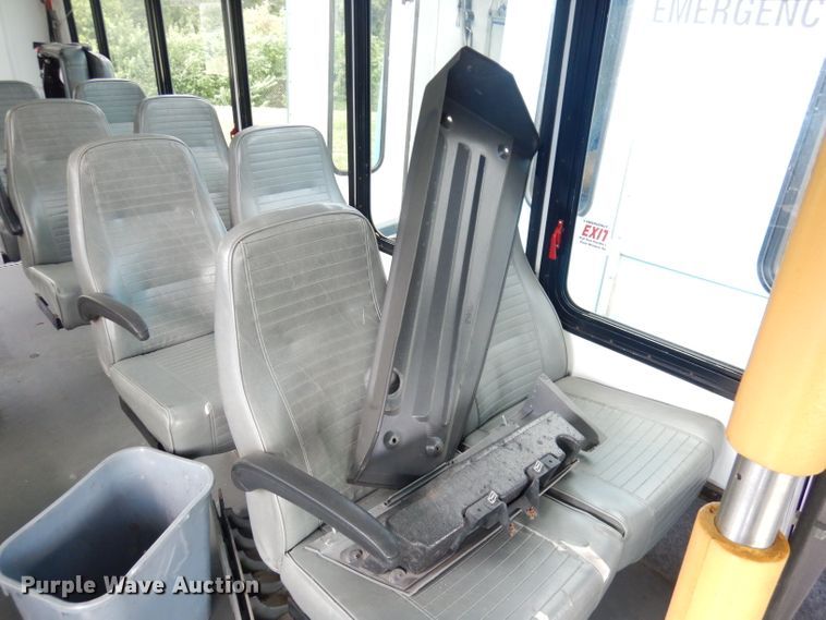 image for item DG0741 2011 Ford E450 Super Duty ElDorado  shuttle bus