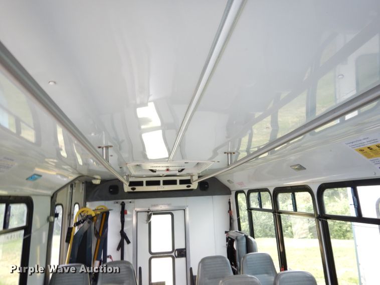 image for item DG0741 2011 Ford E450 Super Duty ElDorado  shuttle bus