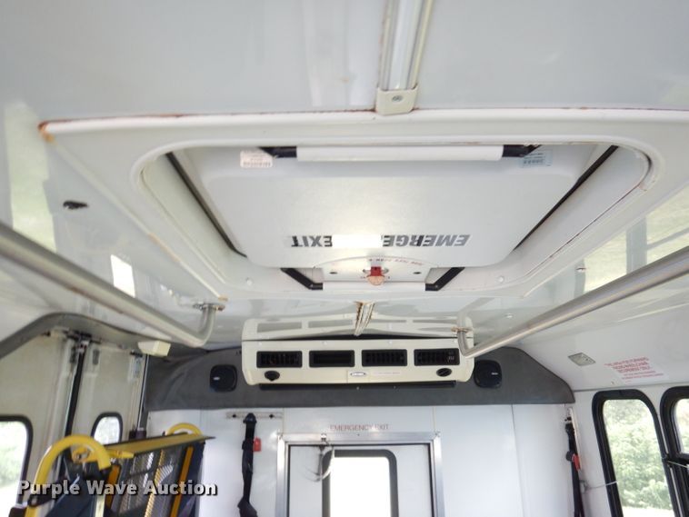 image for item DG0741 2011 Ford E450 Super Duty ElDorado  shuttle bus