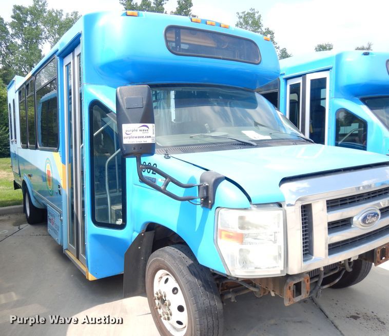 image for item DG0742 2011 Ford E450 Super Duty ElDorado  shuttle bus