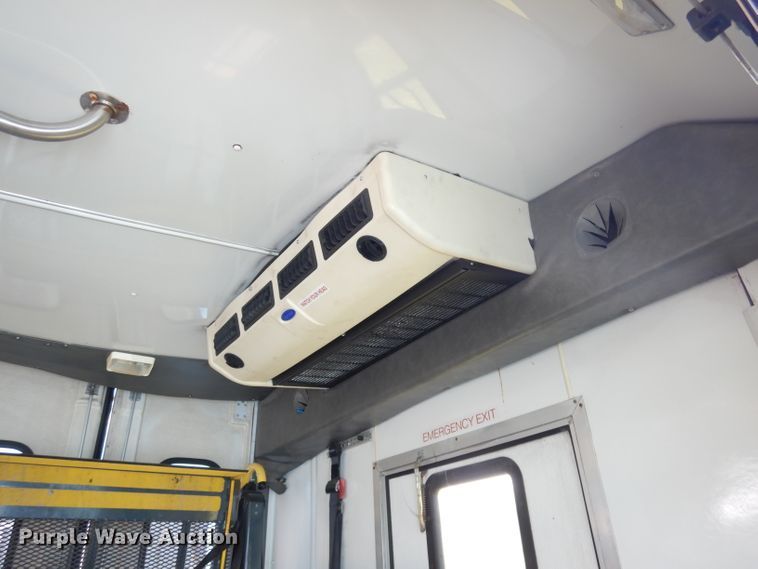 image for item DG0742 2011 Ford E450 Super Duty ElDorado  shuttle bus