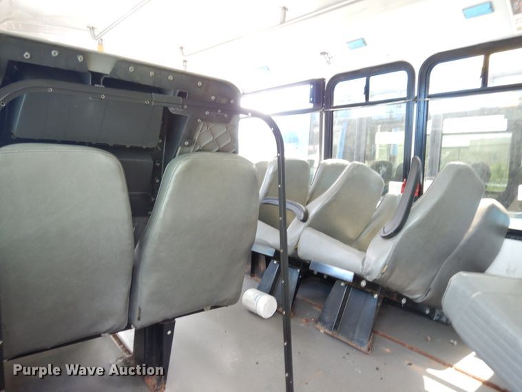 image for item DG0742 2011 Ford E450 Super Duty ElDorado  shuttle bus