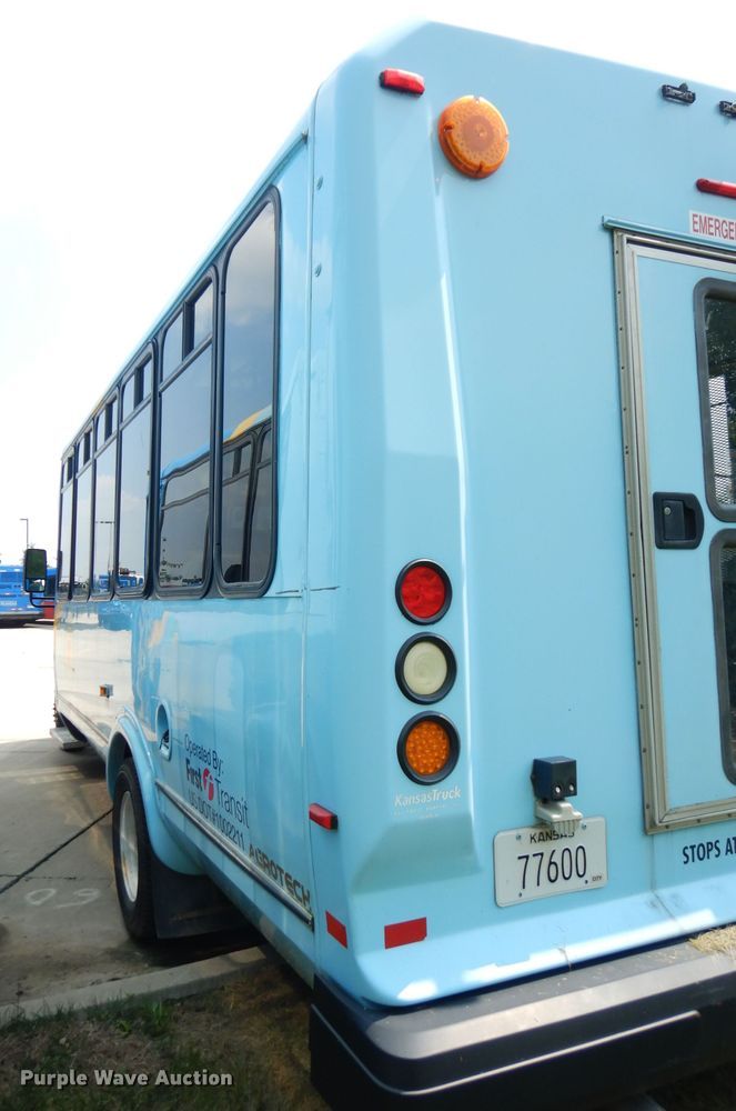 image for item DG0743 2011 Ford E450 Super Duty ElDorado  shuttle bus