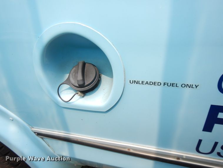 image for item DG0743 2011 Ford E450 Super Duty ElDorado  shuttle bus