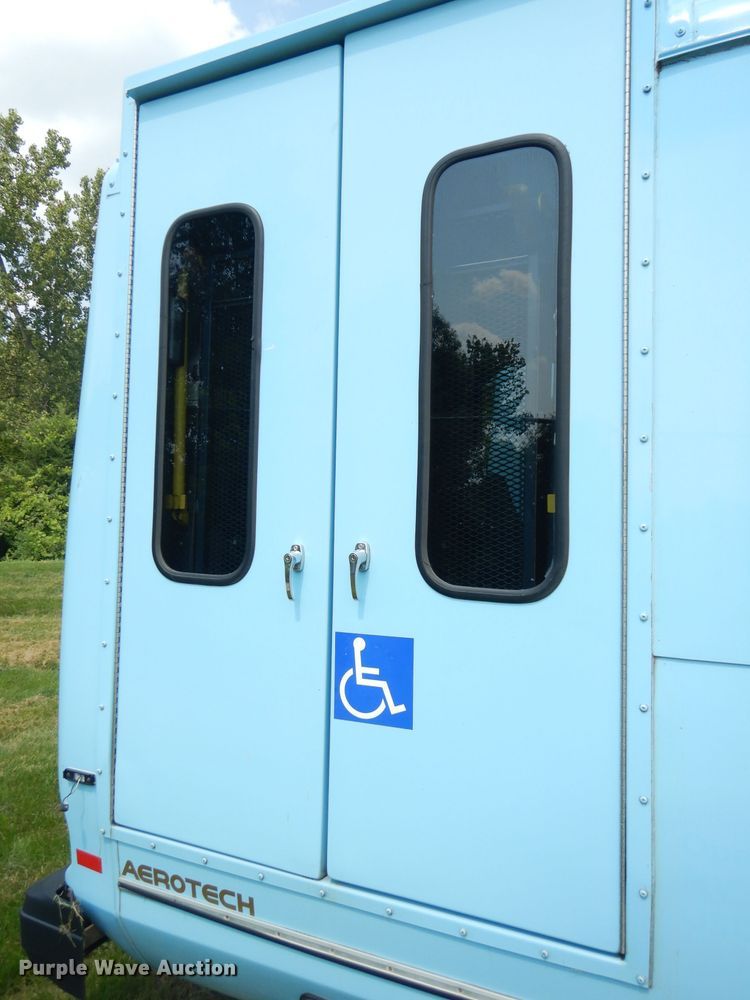 image for item DG0743 2011 Ford E450 Super Duty ElDorado  shuttle bus