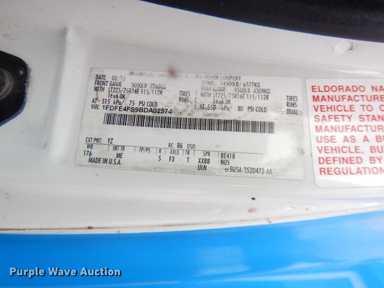 image for item DG0743 2011 Ford E450 Super Duty ElDorado  shuttle bus