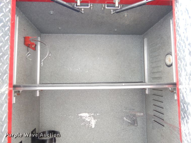 image for item DG0744 2006 Ford E450 Super Duty  ambulance