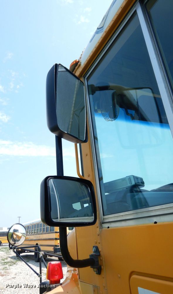 image for item DG0754 2013 International 3000  school bus