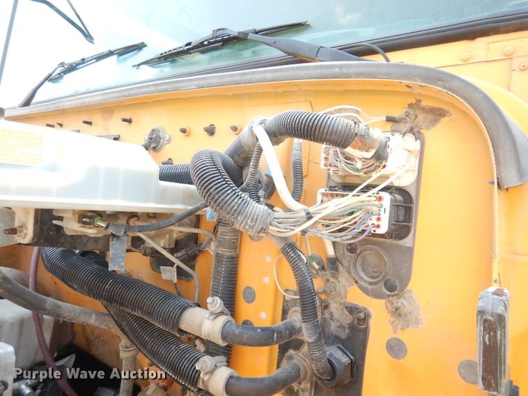 image for item DG0754 2013 International 3000  school bus