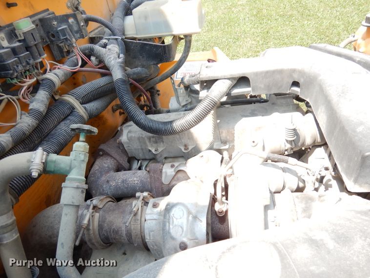 image for item DG0754 2013 International 3000  school bus