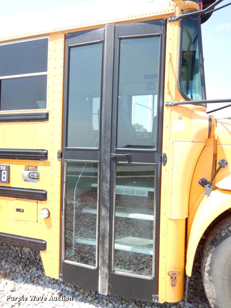 image for item DG0754 2013 International 3000  school bus