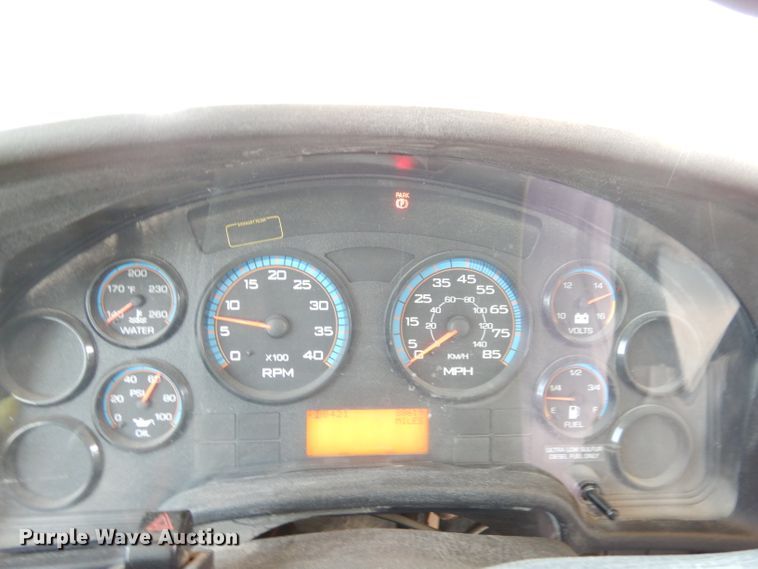 image for item DG0754 2013 International 3000  school bus