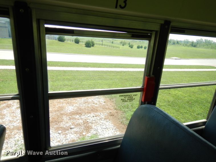 image for item DG0754 2013 International 3000  school bus