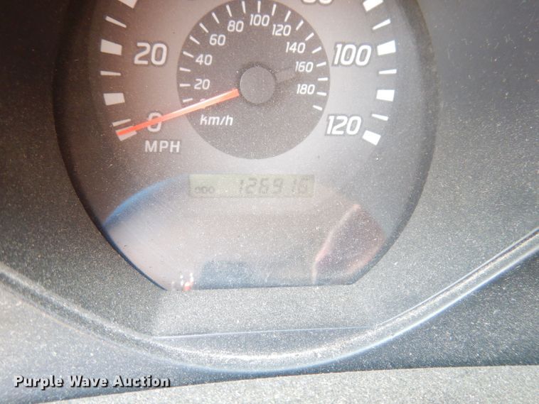 image for item DG0756 2002 Nissan Frontier  Crew Cab pickup truck