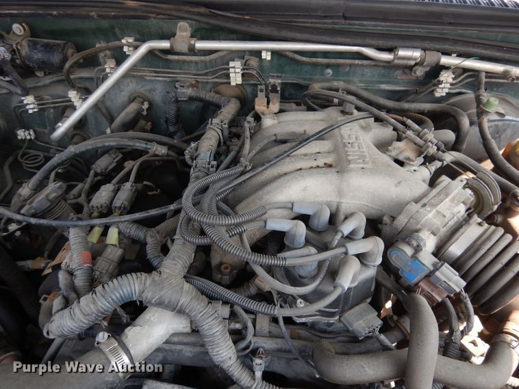 image for item DG0756 2002 Nissan Frontier  Crew Cab pickup truck